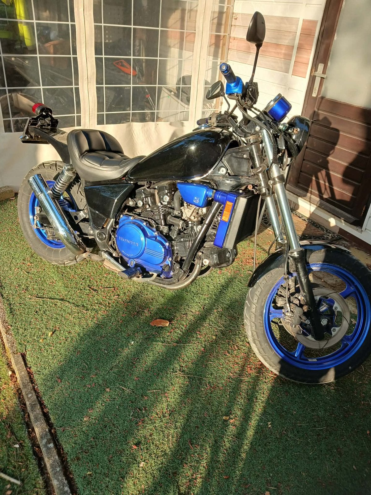Te koop Honda Magna 700cc V4 van 1984, Motos, Motos | Honda, Particulier