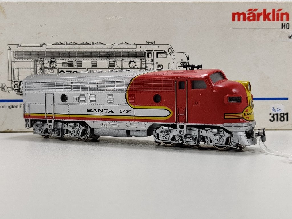 Marklin Dieselloc 3060 type F7 Santa Fe USA, Hobby & Loisirs créatifs, Analogique, Enlèvement ou Envoi, Courant alternatif, Comme neuf