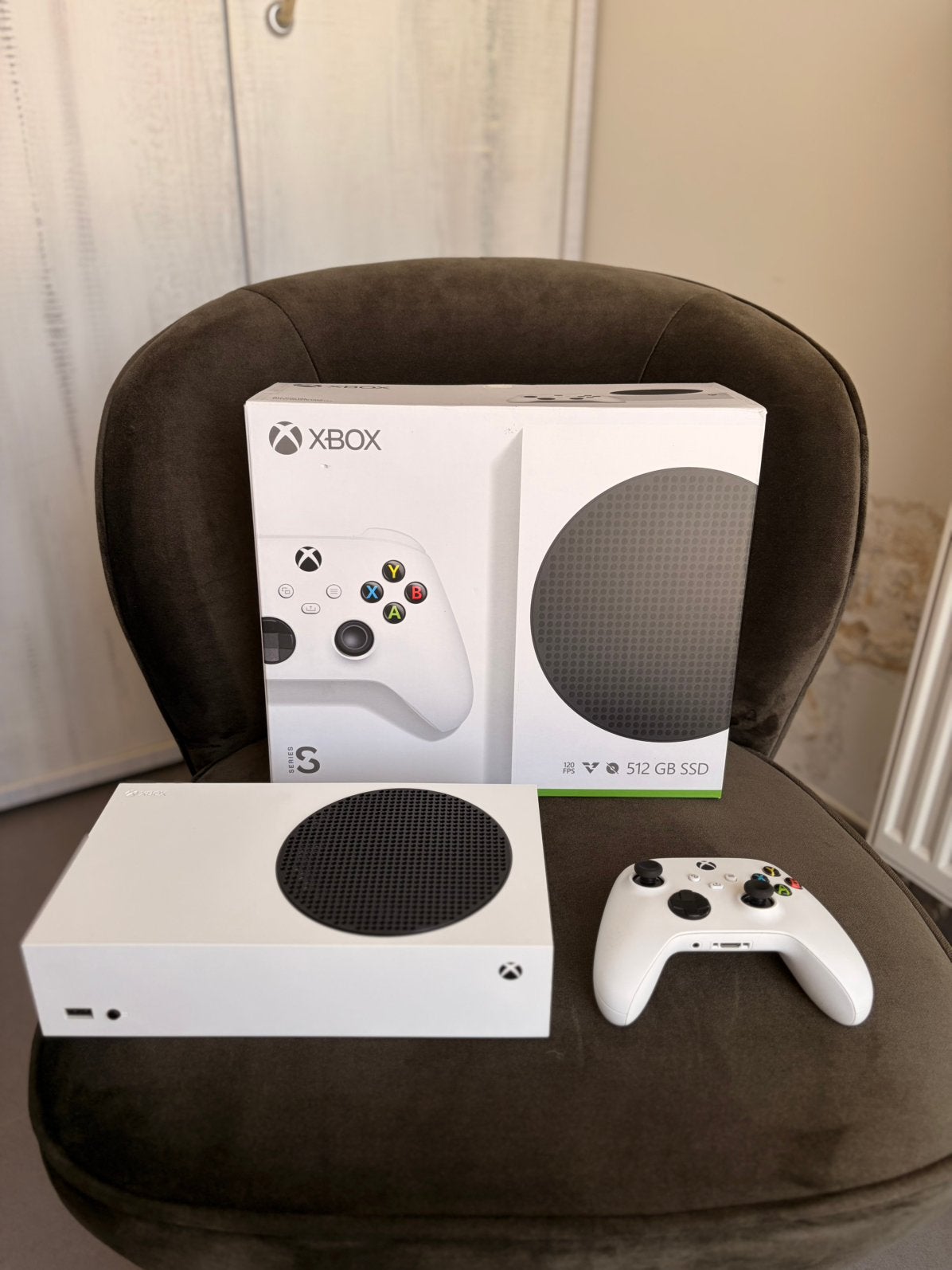 Xbox series s + 1 controller + kabels, Games en Spelcomputers, Spelcomputers | Xbox Series X en S, Ophalen, Zo goed als nieuw