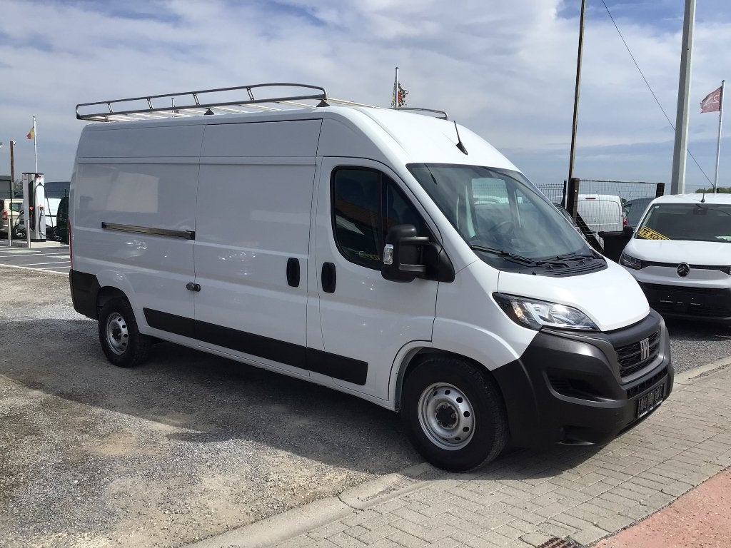 fiat ducato l3h2 145pk 2023 71000km full/option 18950e ex, Auto's, Voorwielaandrijving, Parkeersensor, 4 cilinders, 3000 kg