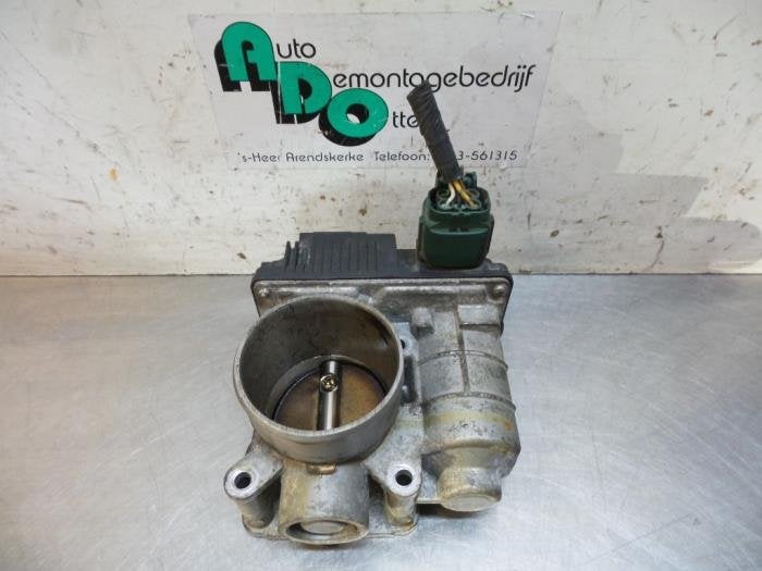 Boîtier accélérateur d'un Nissan Primera (Primera P02-), -, 3 mois de garantie, Utilisé, -