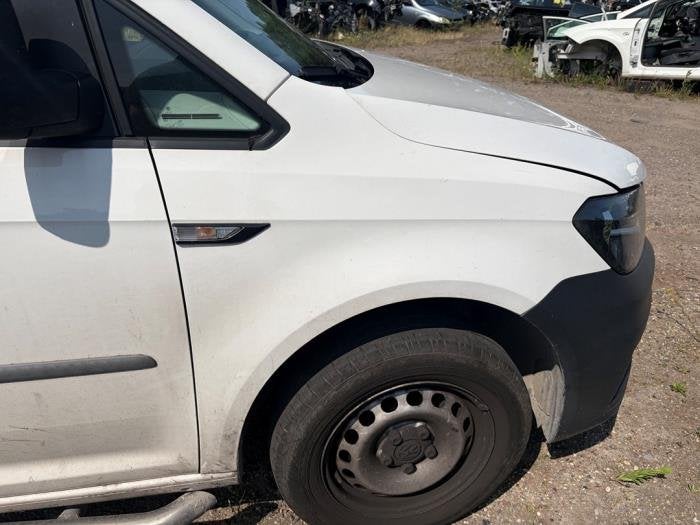 Scherm rechts-voor van een Volkswagen Caddy (LB9A), Auto-onderdelen, Gebruikt, -, Volkswagen, -