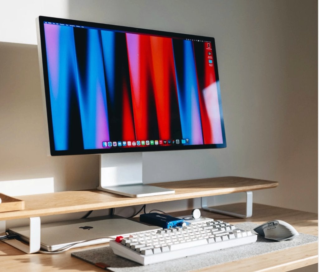 Apple Studio Display (Support Inclinable), Comme neuf, 60 Hz ou moins, Enlèvement, Inclinable
