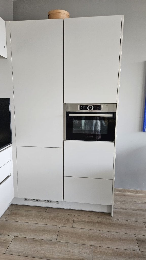 DEAPLUS Keuken, greeploos, strak, graniet, apparatuur Bosch, Huis en Inrichting, Ophalen, Wit, Overige typen, Graniet of Steen