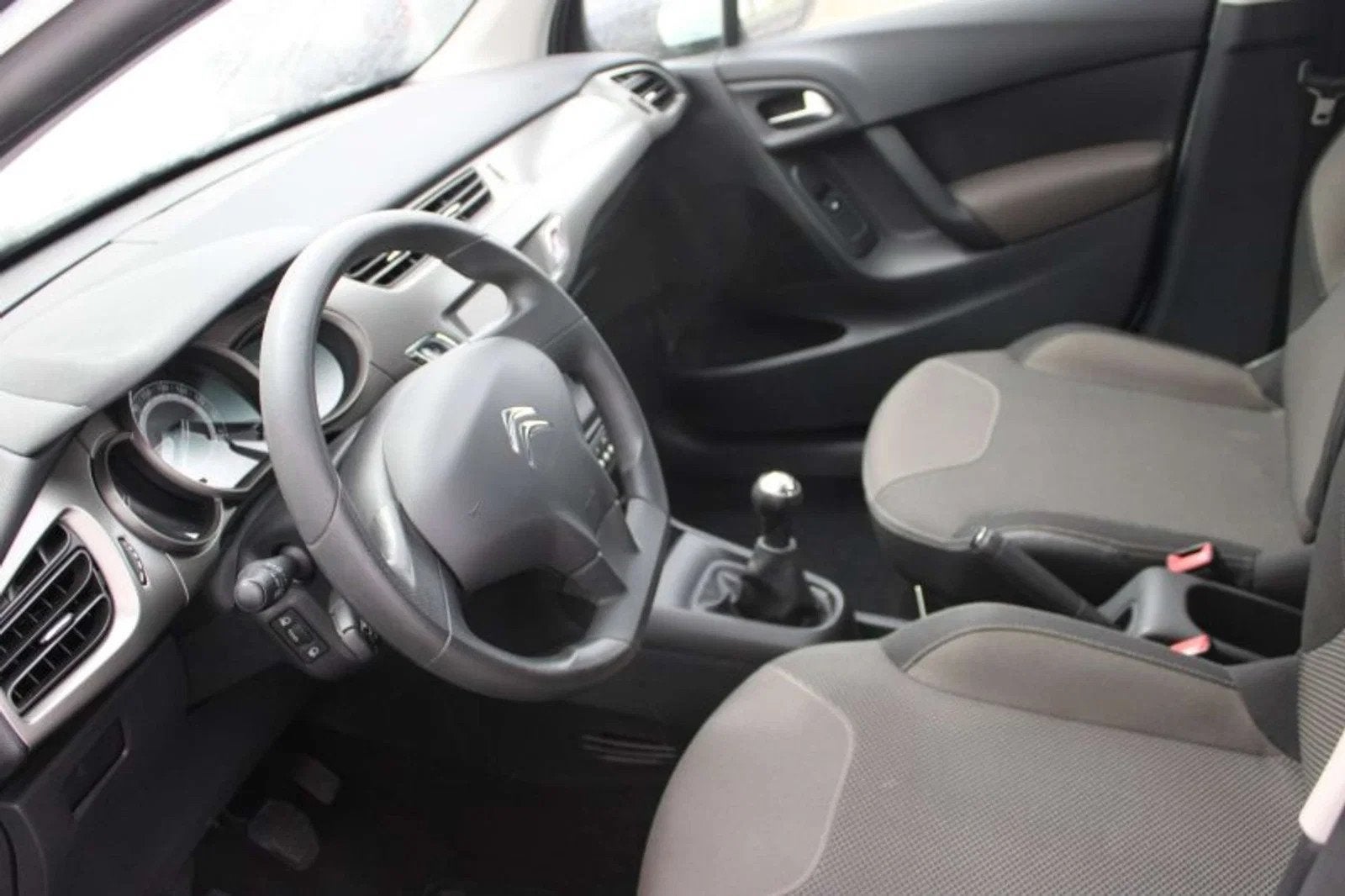Citroën C3 C3 1.2 VTi Exclusive, Euro 5, Entreprise, Boîte manuelle, 5 portes