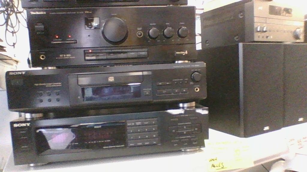hifi apparatuur   25 euro per stuk, Enlèvement, Comme neuf, Sony
