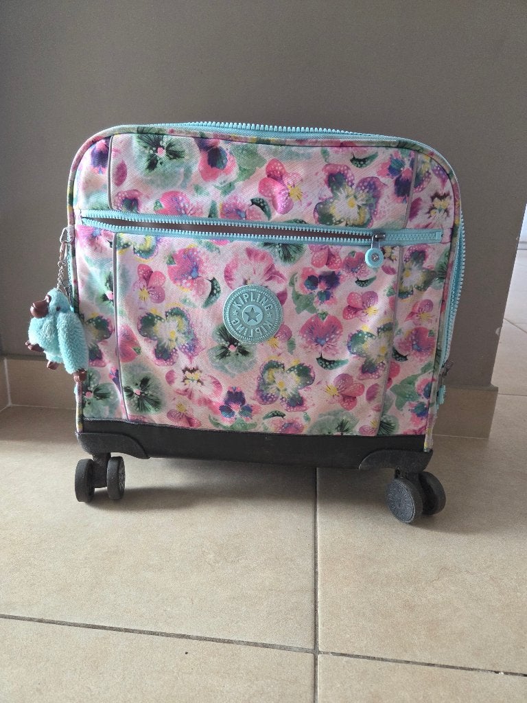 Malette 4 roulettes kipling avec son sac a diner, Enlèvement, Utilisé, Autres types, 40 à 50 cm