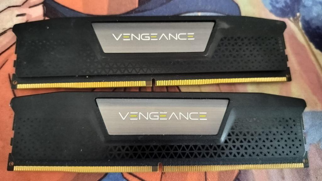 Corsair Vengeance 32 GB (2 x 16 GB) DDR5-5600 CL36 Memory, Computers en Software, RAM geheugen, Ophalen, 32 GB, Zo goed als nieuw