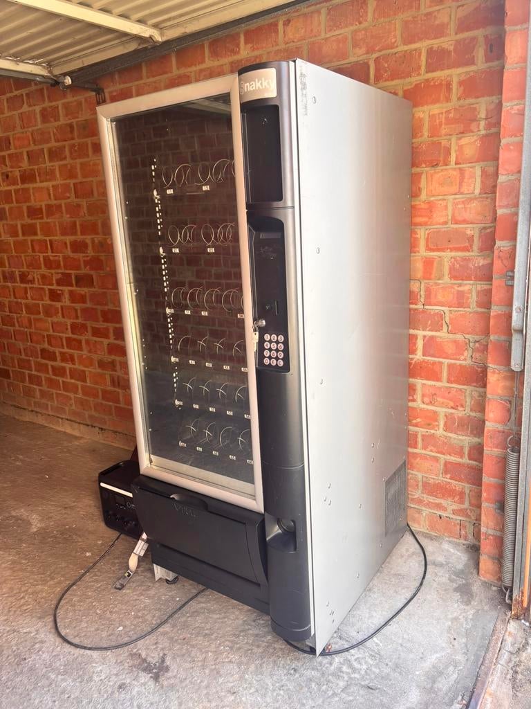 Distributeur automatique Snakky, Collections, Machines | Autre, Enlèvement, Utilisé