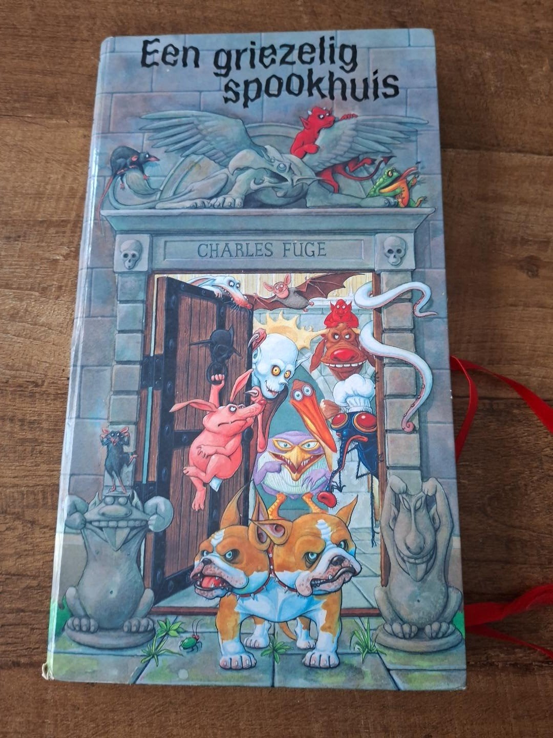 Boek: een griezelig spookhuis, Boeken, Sprookjes en Fabels, Ophalen of Verzenden