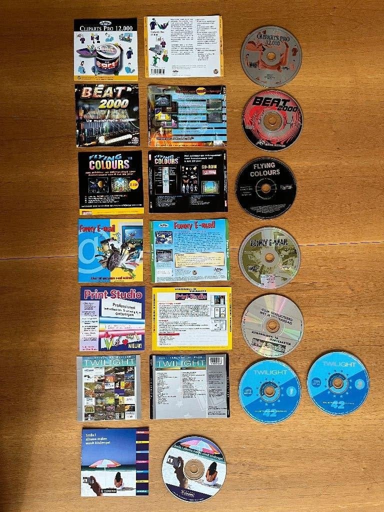 lot vintage creatieve software, Informatique & Logiciels, Logiciel d'Édition, Enlèvement ou Envoi, Comme neuf, Windows