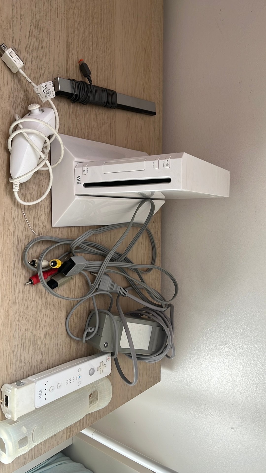Console wii, Consoles de jeu & Jeux vidéo, Consoles de jeu | Nintendo Wii, Enlèvement, Comme neuf