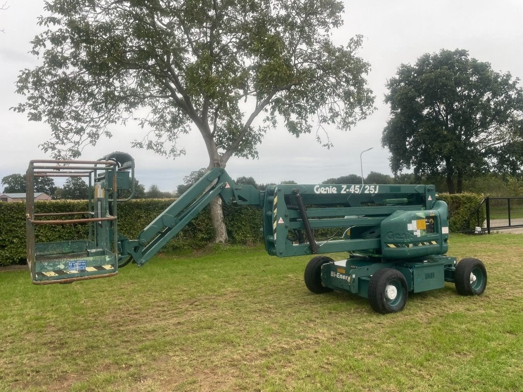 Genie z45-25j hybride hoogwerker, Ophalen