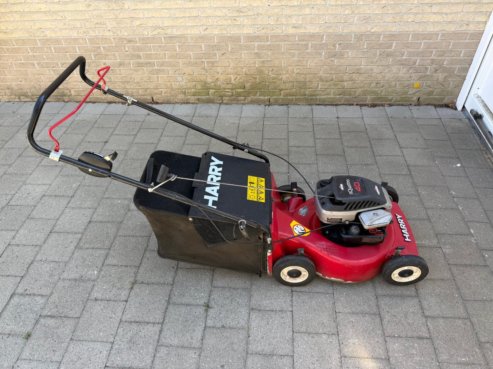 Harry grasmaaier – Briggs & Stratton Quattro 40 – benzine, Tuin en Terras, Ophalen, Gebruikt