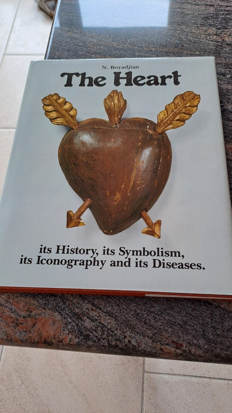 The Heart (in English), Ophalen, Nieuw, Geesteswetenschap