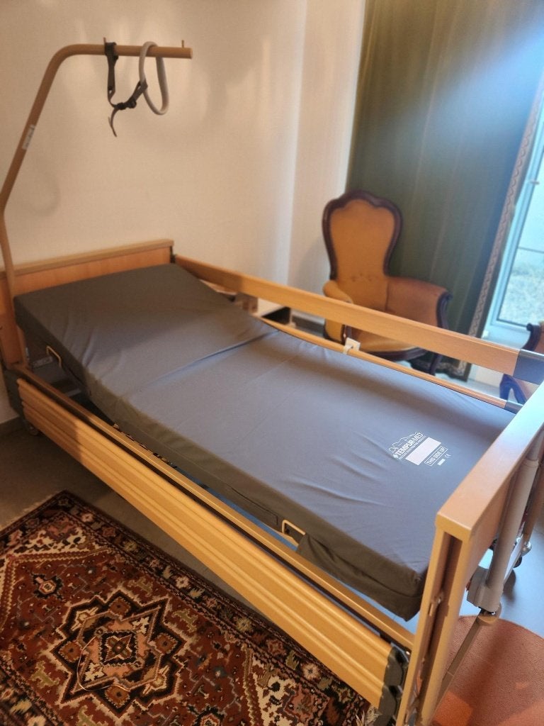 hoog-laag zorgbed, Ophalen, Verstelbaar, Eenpersoons, Beige