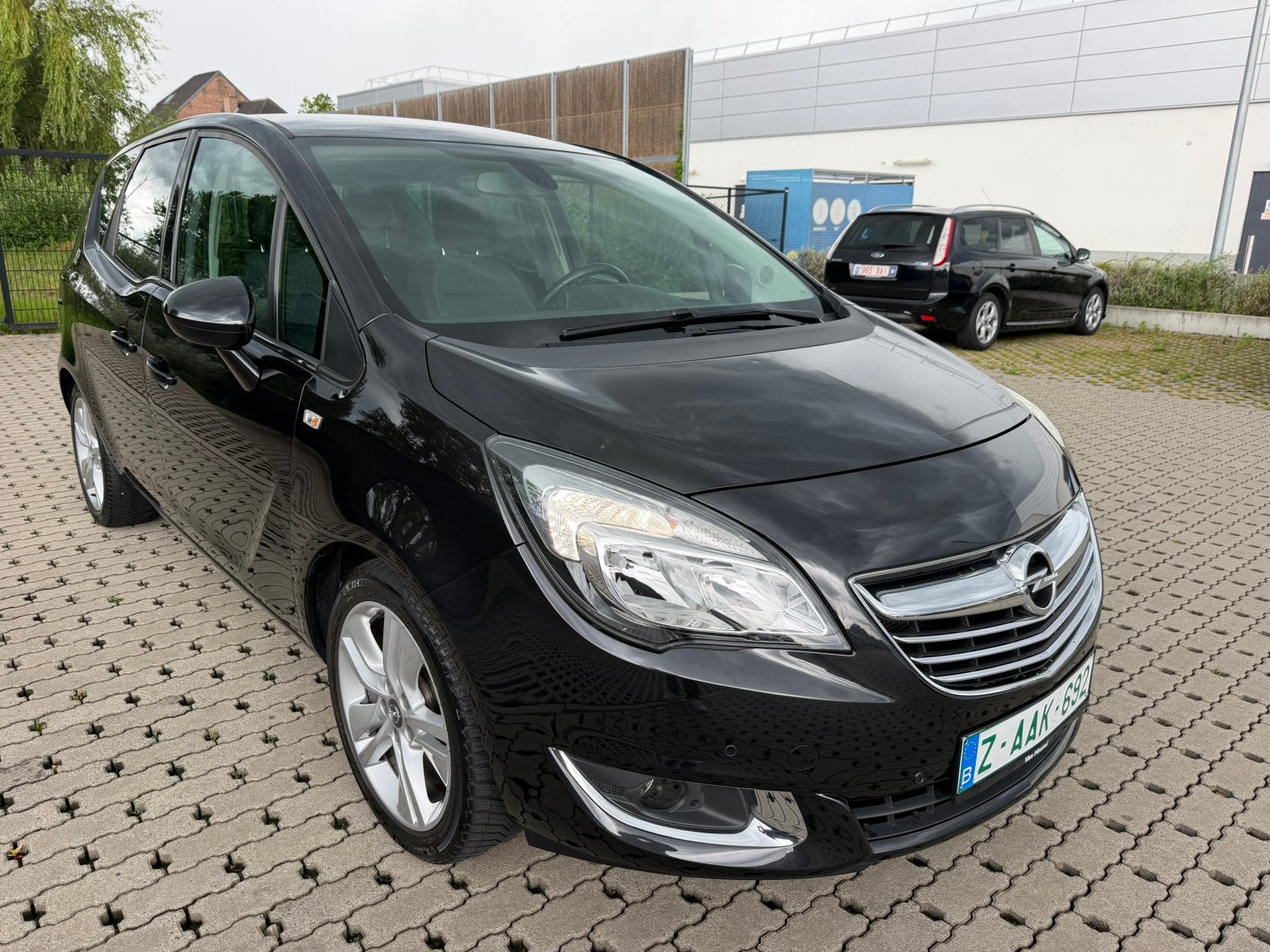Opel meriva 1.4 benzine met keuring jaar 12/2016, Auto's, Opel, Euro 6, Bedrijf, 5 deurs, Meriva