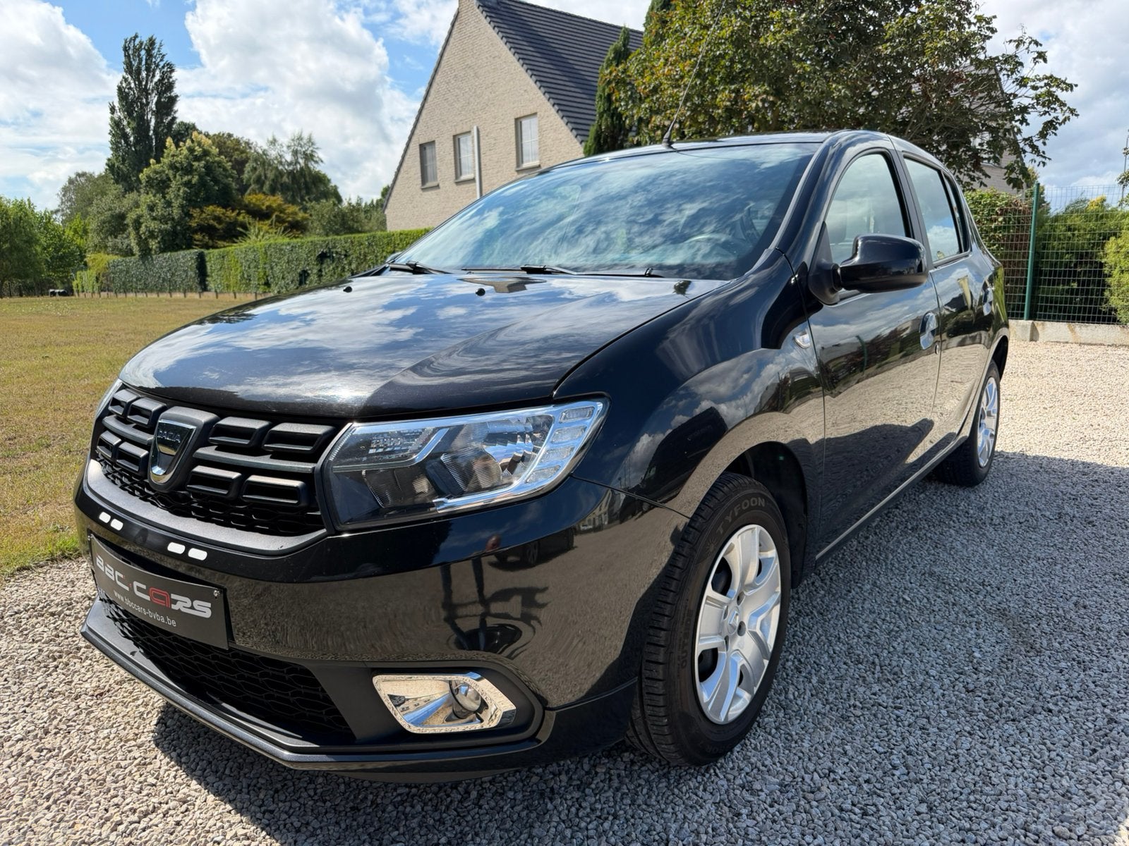 Dacia Sandero 1.2i*2017*Navi*Camera*Ac*Garantie*6499€, Voorwielaandrijving, Dealer onderhouden, Stof, Bedrijf