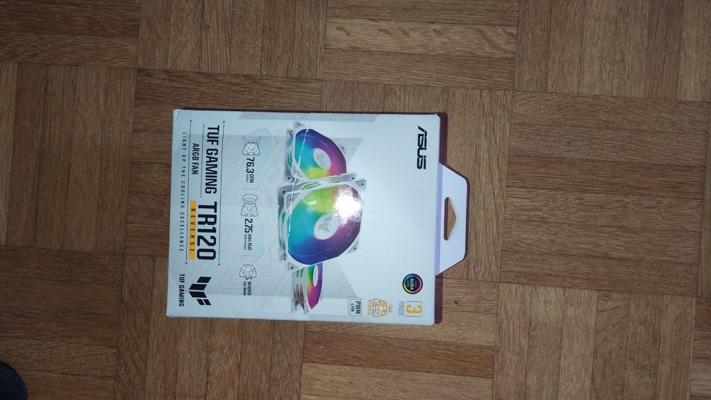 Asus TR120 ARGB reverse, Hobby en Vrije tijd, Elektronica-componenten, Ophalen, Zo goed als nieuw