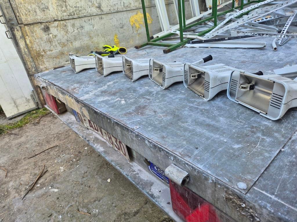 Halogeen spots retro winkel loods. Vitrine, Doe-het-zelf en Bouw, Ophalen