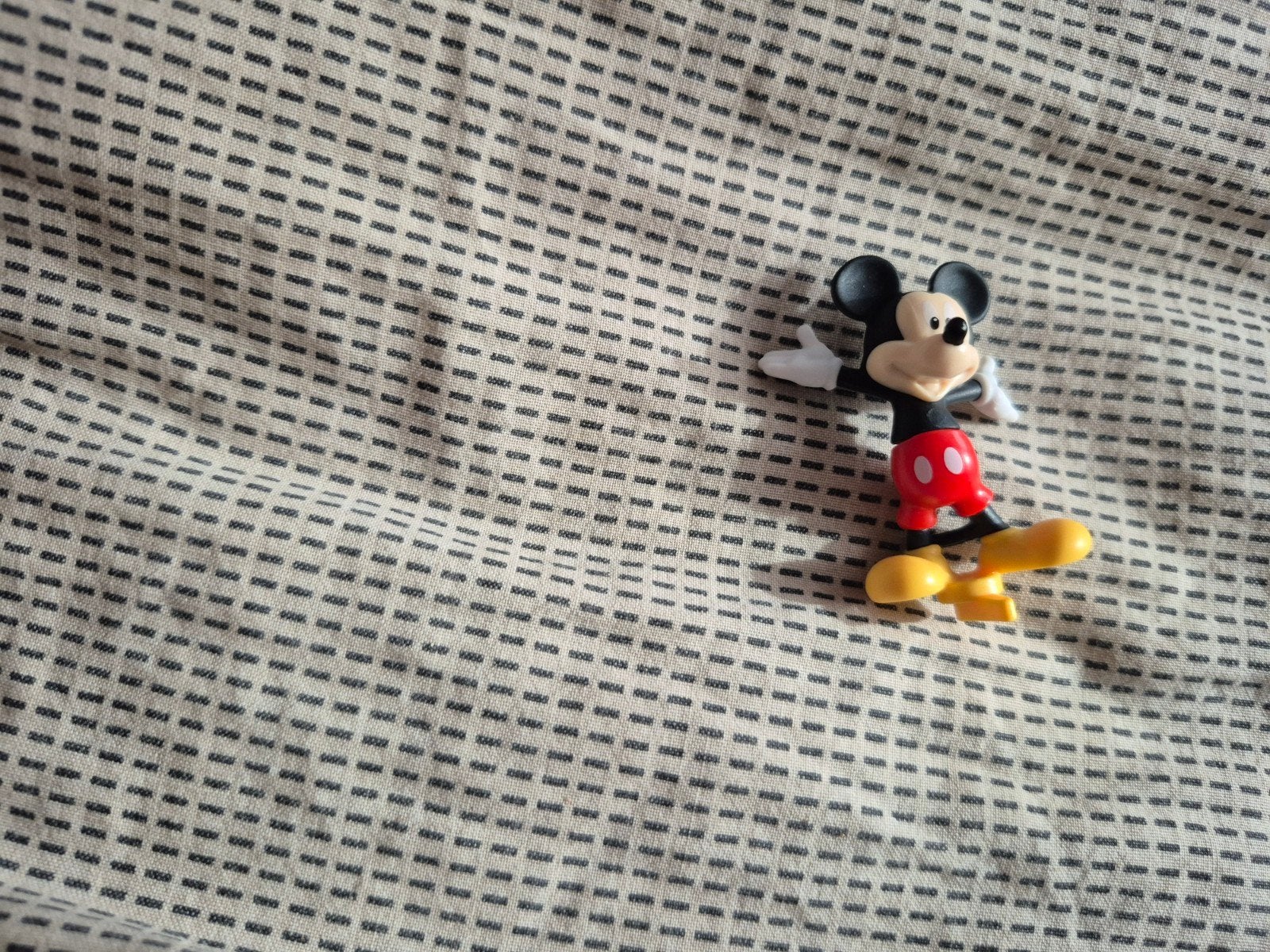 Micky mouse klein mini popje goede staat, Ophalen of Verzenden
