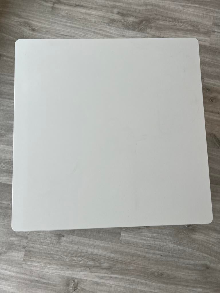 Salontafel., Maison & Meubles, Tables | Tables de salon, Enlèvement, Comme neuf, Carré, Synthétique
