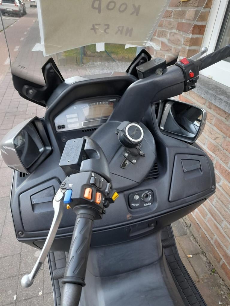Verkoop Suzuki Burgman 650 bj 2008, Motos, Motos | Suzuki, Particulier