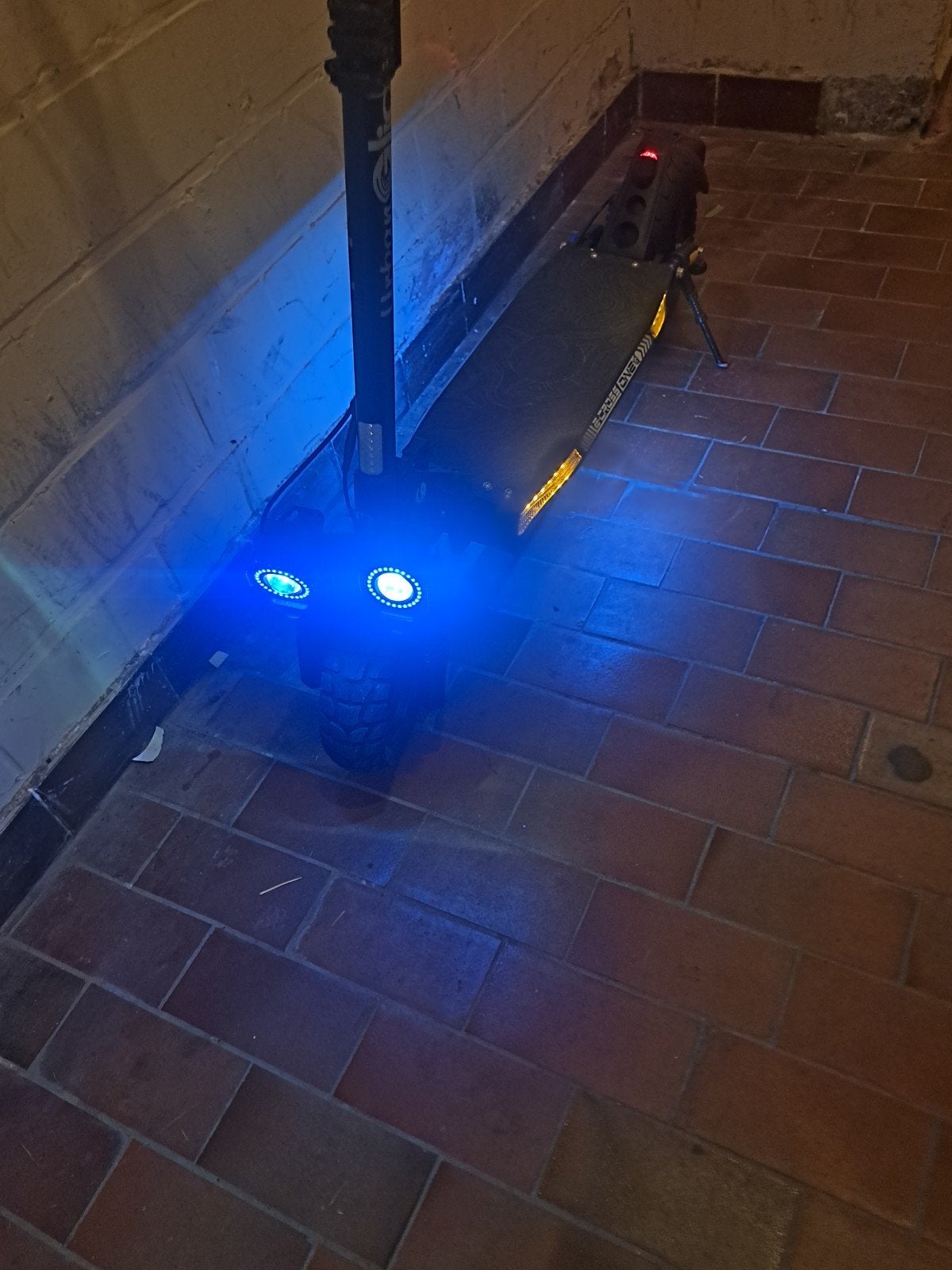 Elektronic troitinnette avec 370km Comme nouvelle, Enlèvement, Comme neuf, Step électrique (E-scooter), Urban glide