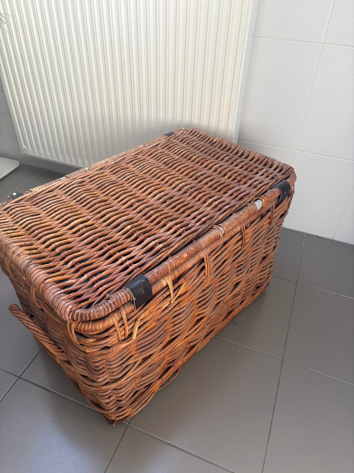 Panier en osier 75 cm x 44 cm x 45 cm, Enlèvement, Comme neuf, Panier