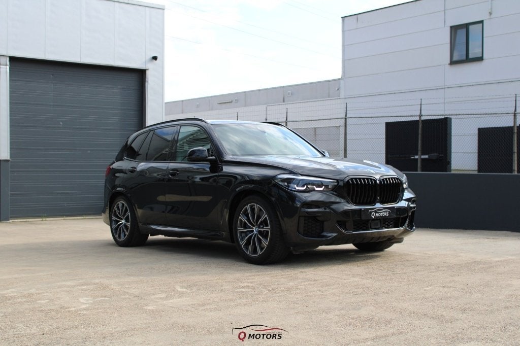 BMW X5 xDrive45e-PACK M-LED-360-ACC-HUD-KEYLESS-TREKH-CARP, Automaat, Dealer onderhouden, Zwart, Leder