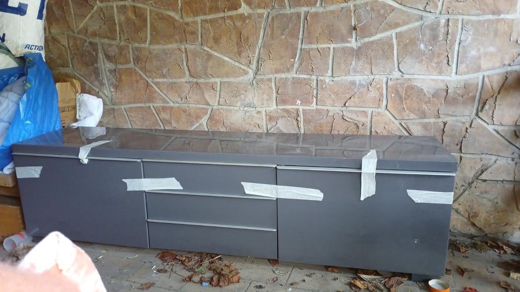 Meuble TV, Ophalen