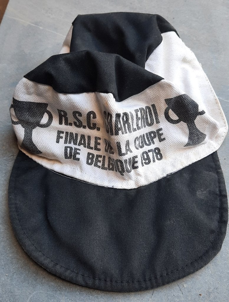 Sporting Charleroi, Collections, Enlèvement ou Envoi, Utilisé, Casquette ou Bonnet