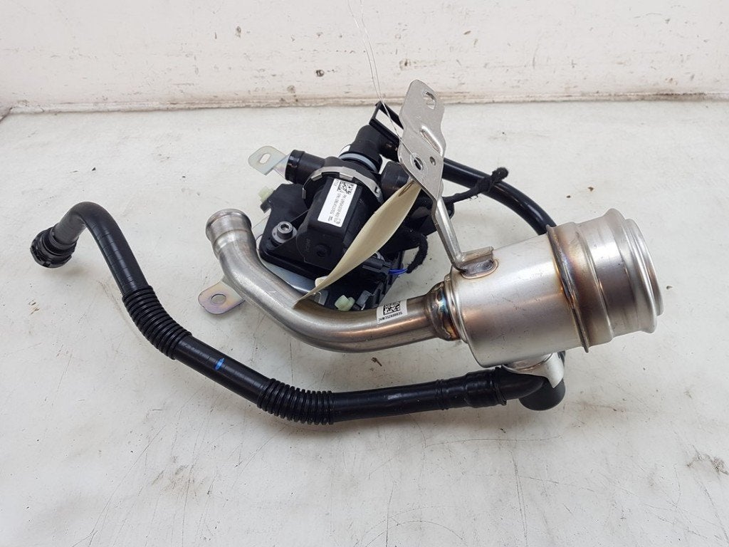 EMBOUT DE REMPLISSAGE BMW X5 (G05) (01-2018/03-2023), Utilisé, BMW