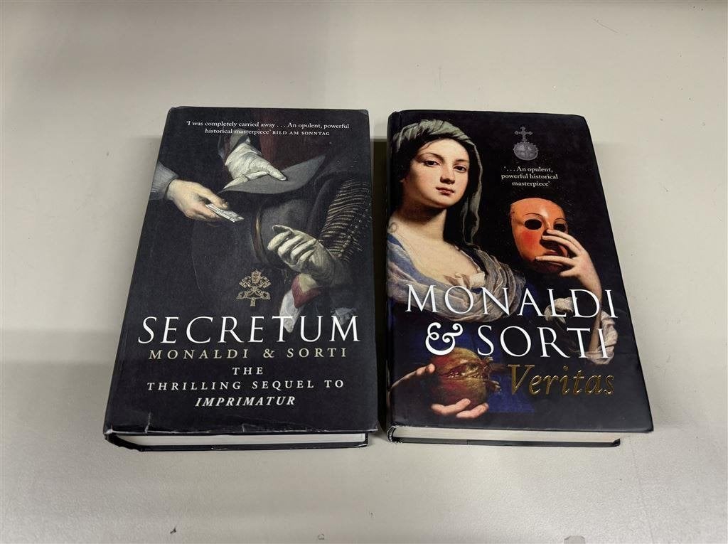 Francesco Sorti - Veritas - Secretum engelse boeken, Boeken, Taal | Engels, Zo goed als nieuw, Ophalen of Verzenden