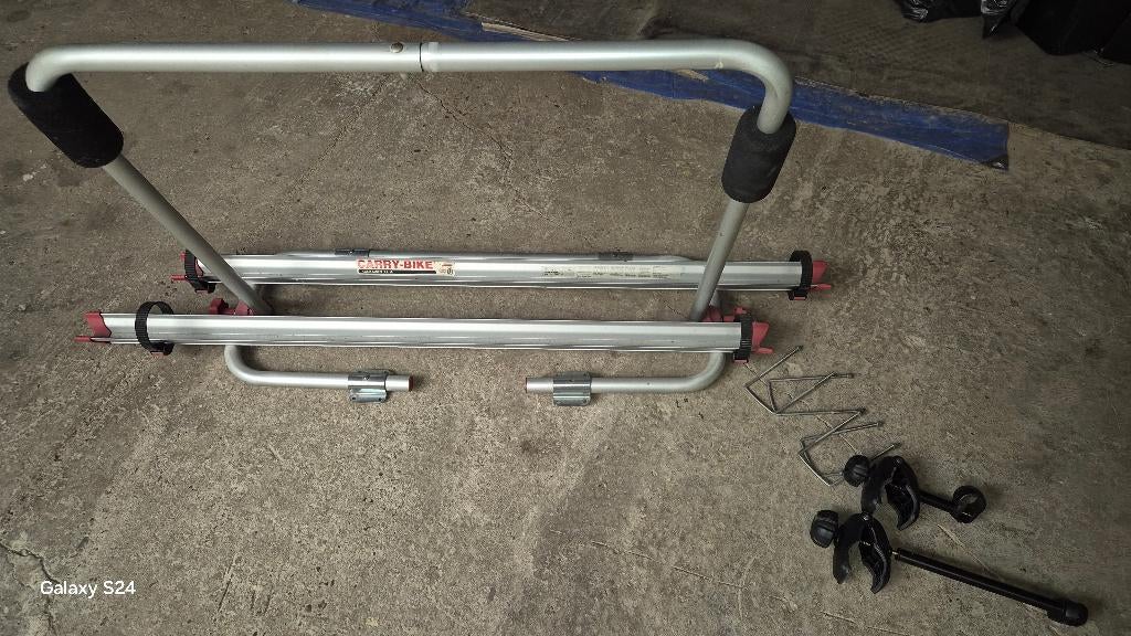 fietsendrager voor caravan (dissel), Ophalen, Gebruikt