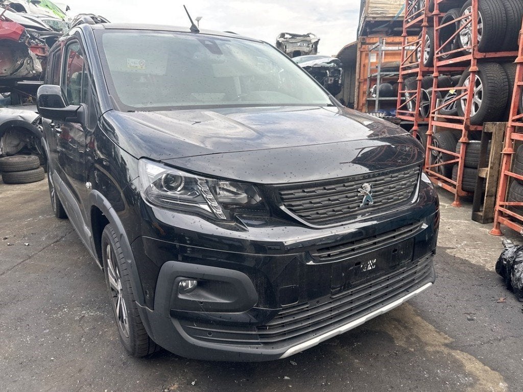 AIRBAG TOIT DROIT Peugeot Rifter (ER / EC / EZ) (01-2018/-), Kontakt-peugeot@peugeot.com, Utilisé, Peugeot Deutschland GmbH, Bahnhofsplatz
65423  Rüsselsheim, DE