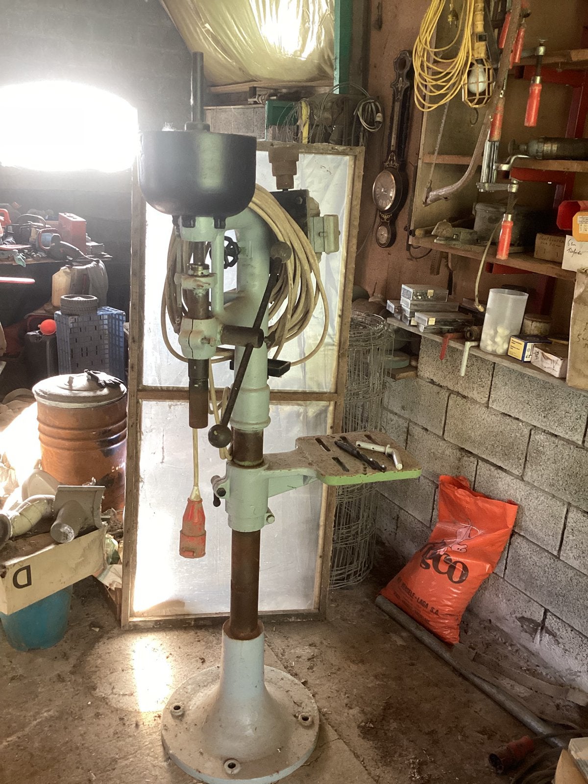 Kolomboormachine antiek, Enlèvement, Comme neuf, Perceuse