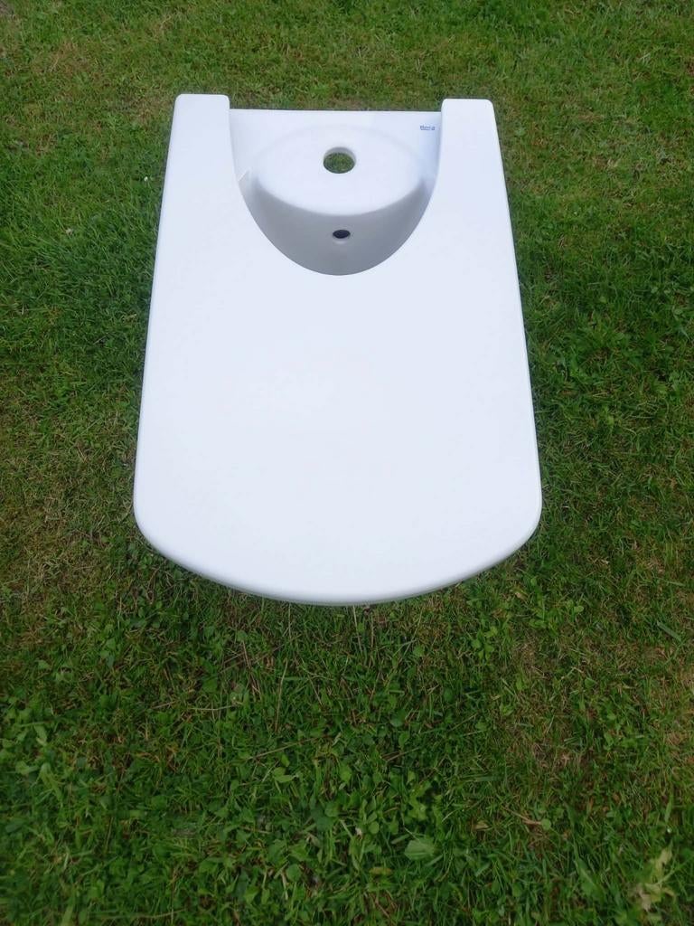 Bidet, Enlèvement