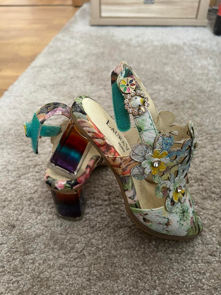 Sandalen laura vita maat 36, Enlèvement, Comme neuf