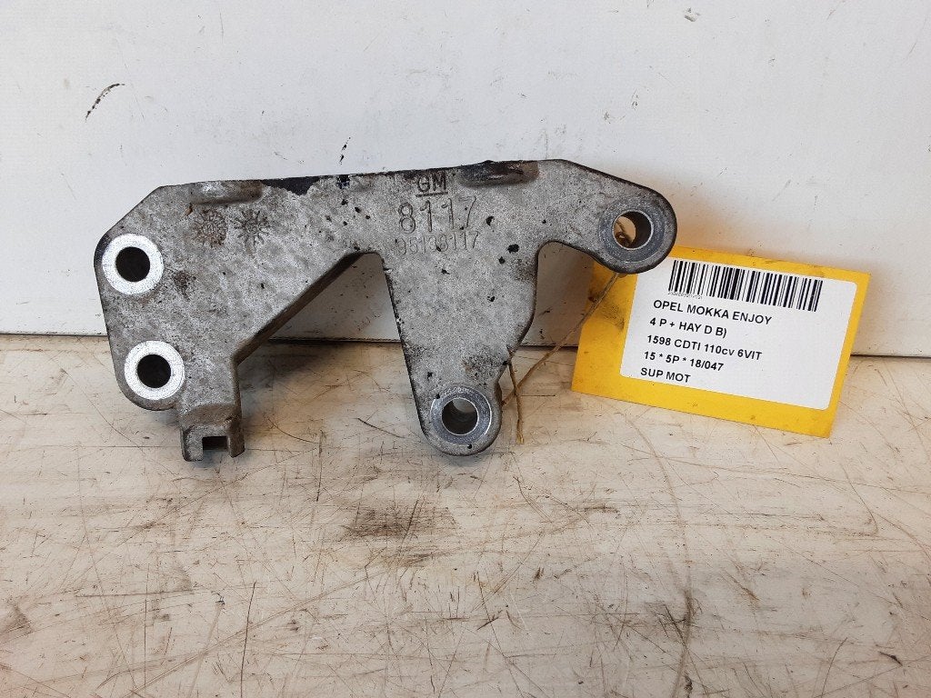 MONTAGE MOTEUR Opel Mokka / Mokka X (95138117), Opel, Opel Automobile GmbH, Utilisé, Kontakt-opel@opel.com