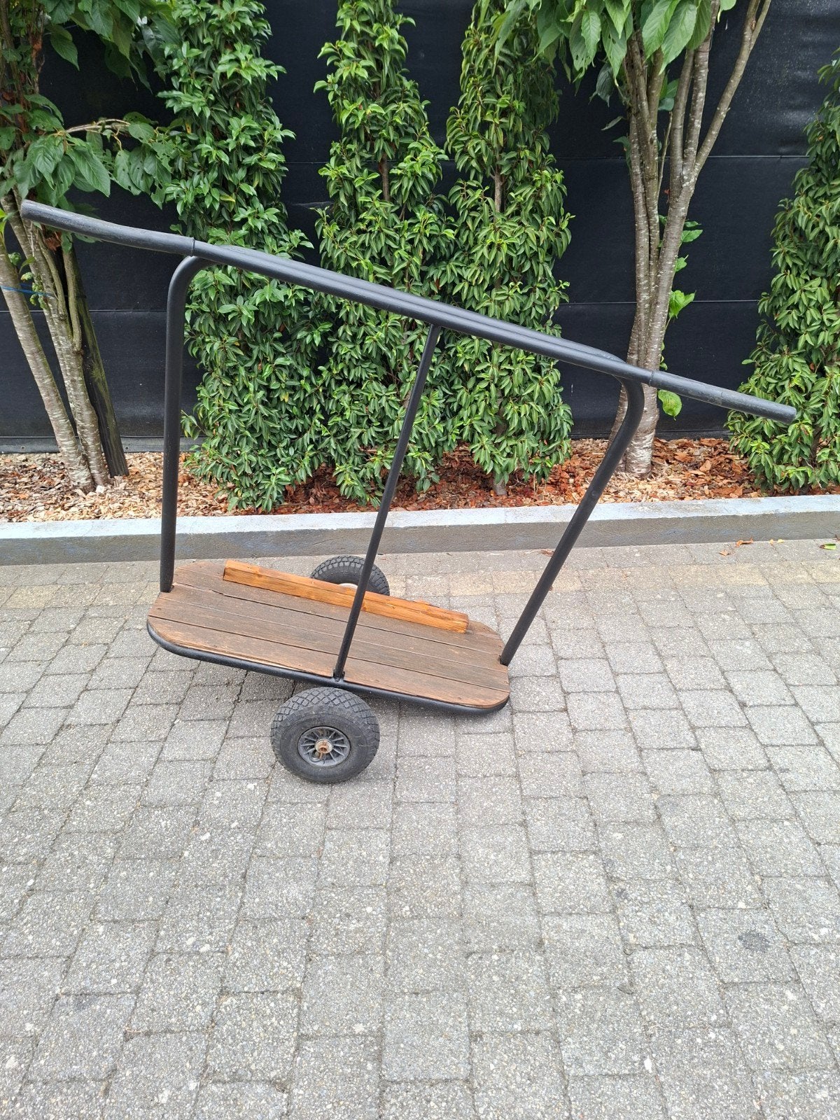 chariot à assiettes pour déplacer des assiettes en gyproc ou, Enlèvement, Utilisé