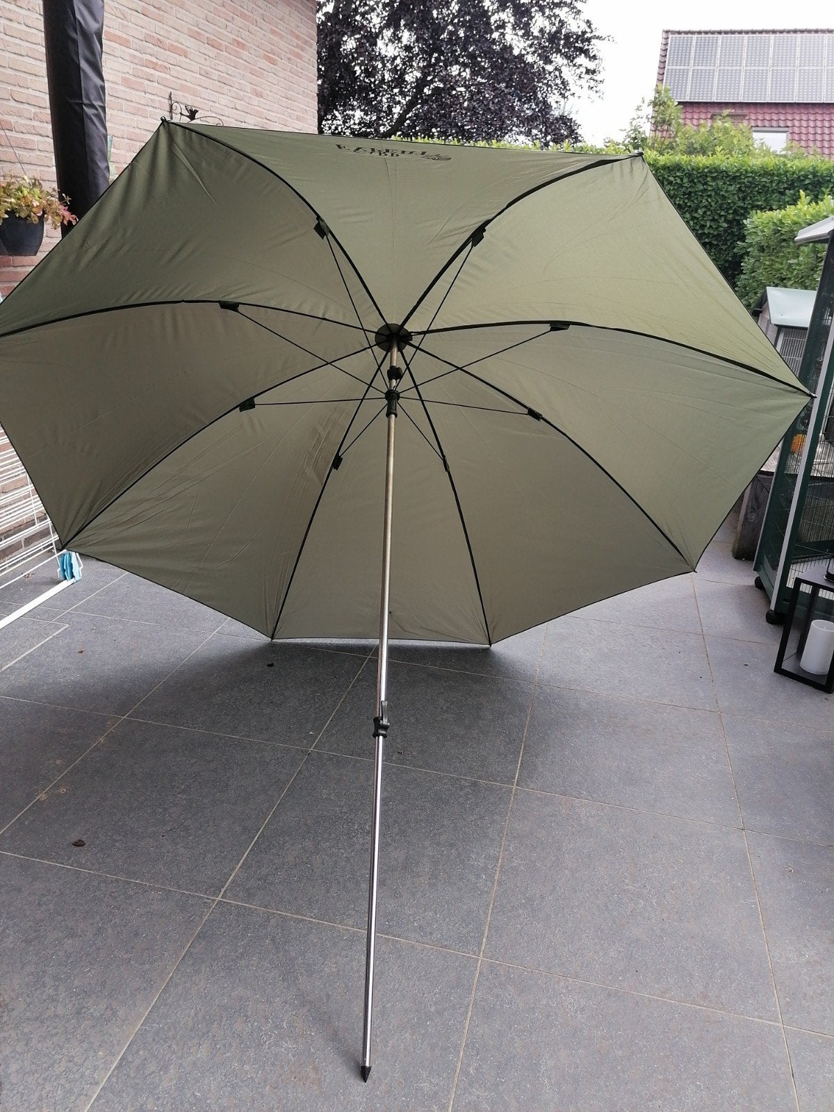 CARP EXPERT PARAPLU. 2.50M. NIEUW, Enlèvement ou Envoi, Neuf