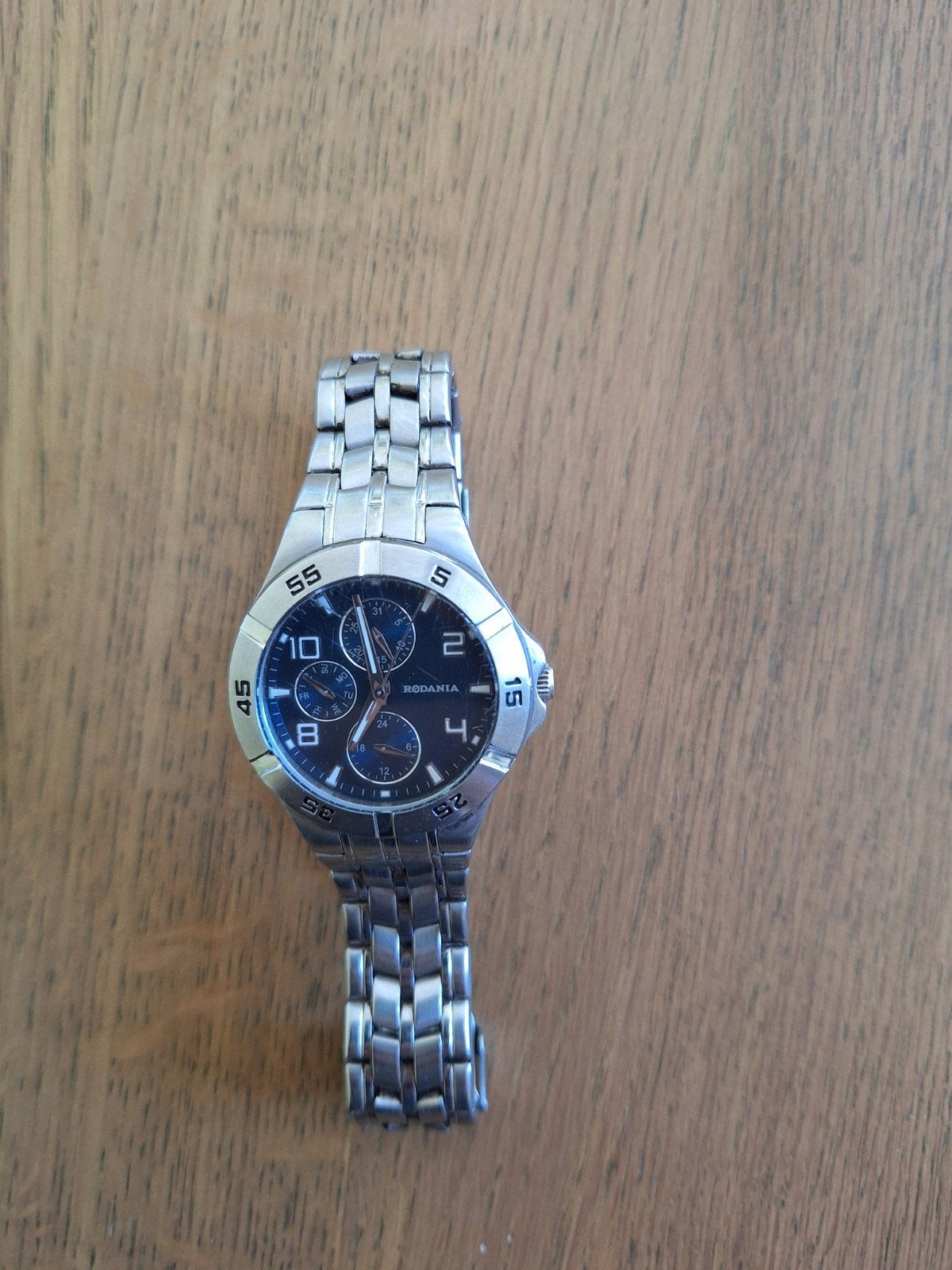 Uurwerk heren Rodania, Ophalen
