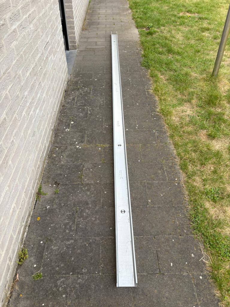 Gyproc plagyp plafondprofiel. 4 m 10 cm breed., Bricolage & Construction, Enlèvement, Neuf