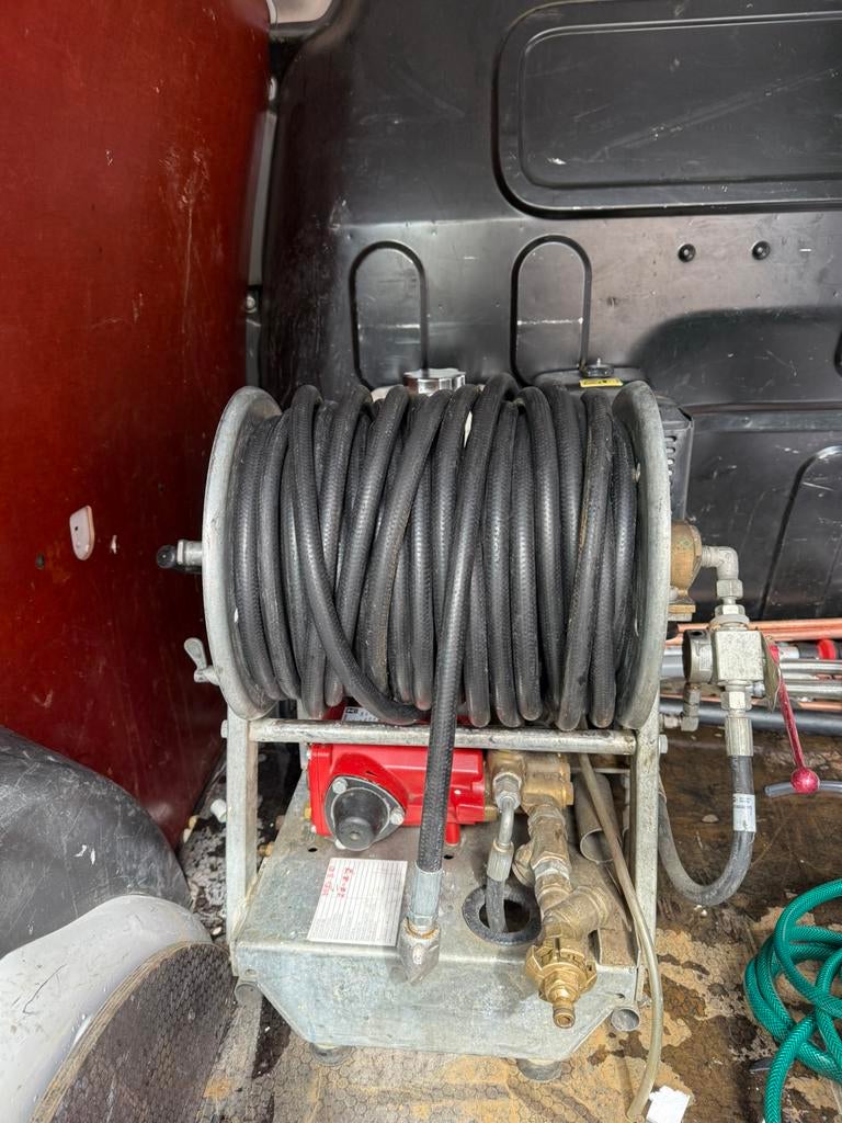 Rioned HD30, Ophalen, Gebruikt, Benzine, Met regelbare waterdruk
