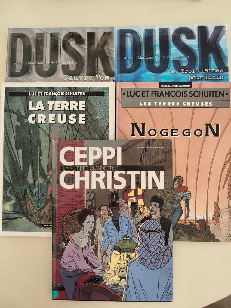 5 bandes dessinées des éditions Les humanoïdes associés, Envoi