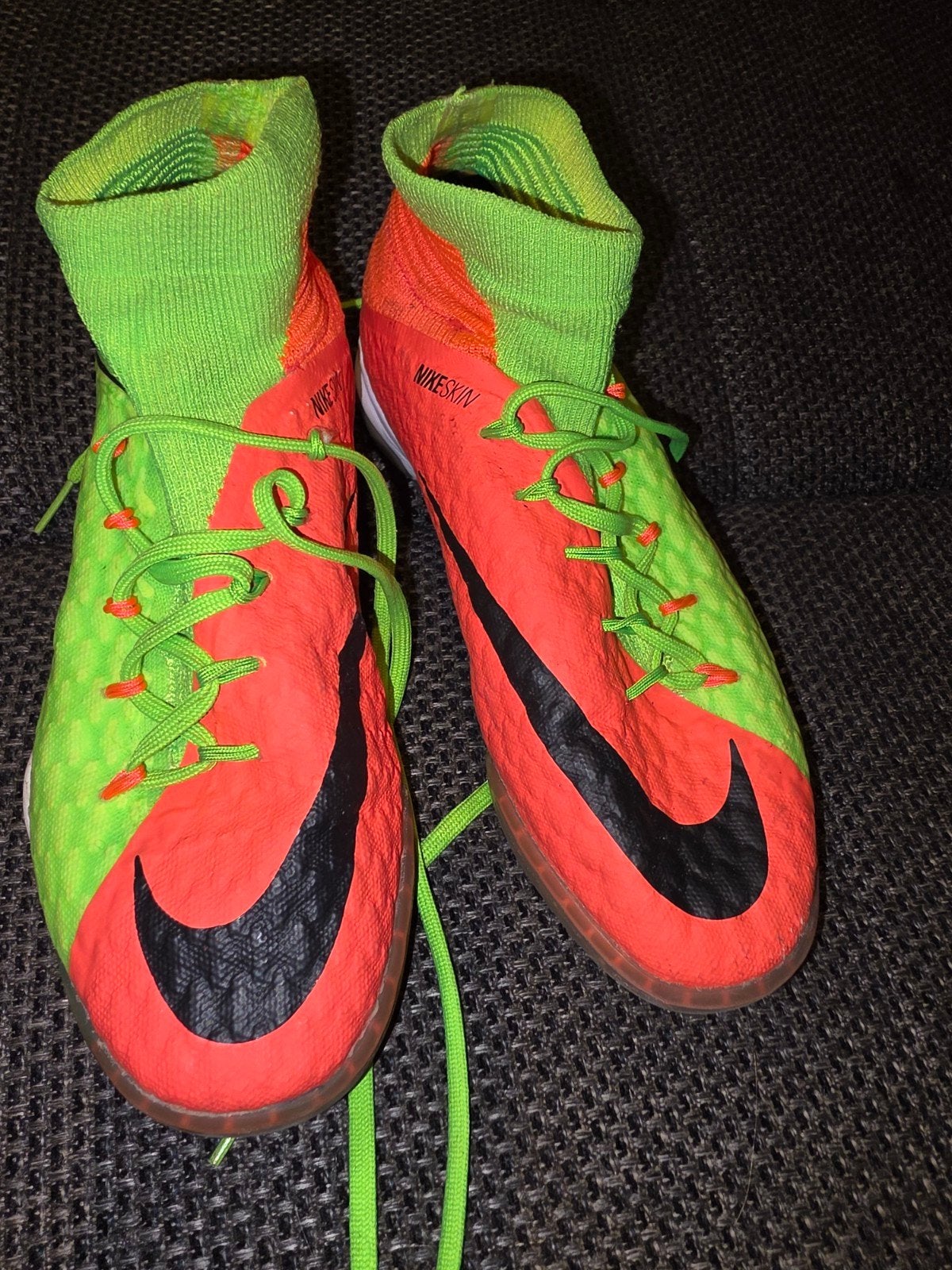groene zaalschoenen, NIKE, Gebruikt, Ophalen of Verzenden, Jongen of Meisje