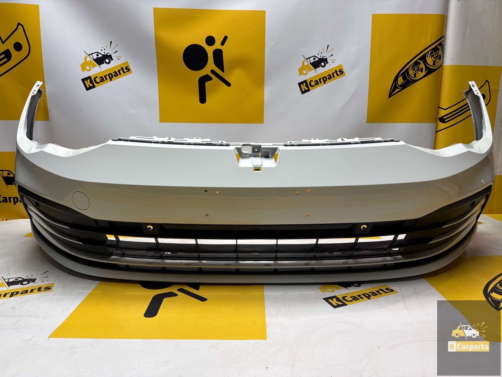 Volkswagen Golf 8 VIII Voorbumper LC9A 5H0807221H, Info@fabrikant.eu, Bumper, Fabrikant BV, Gebruikt