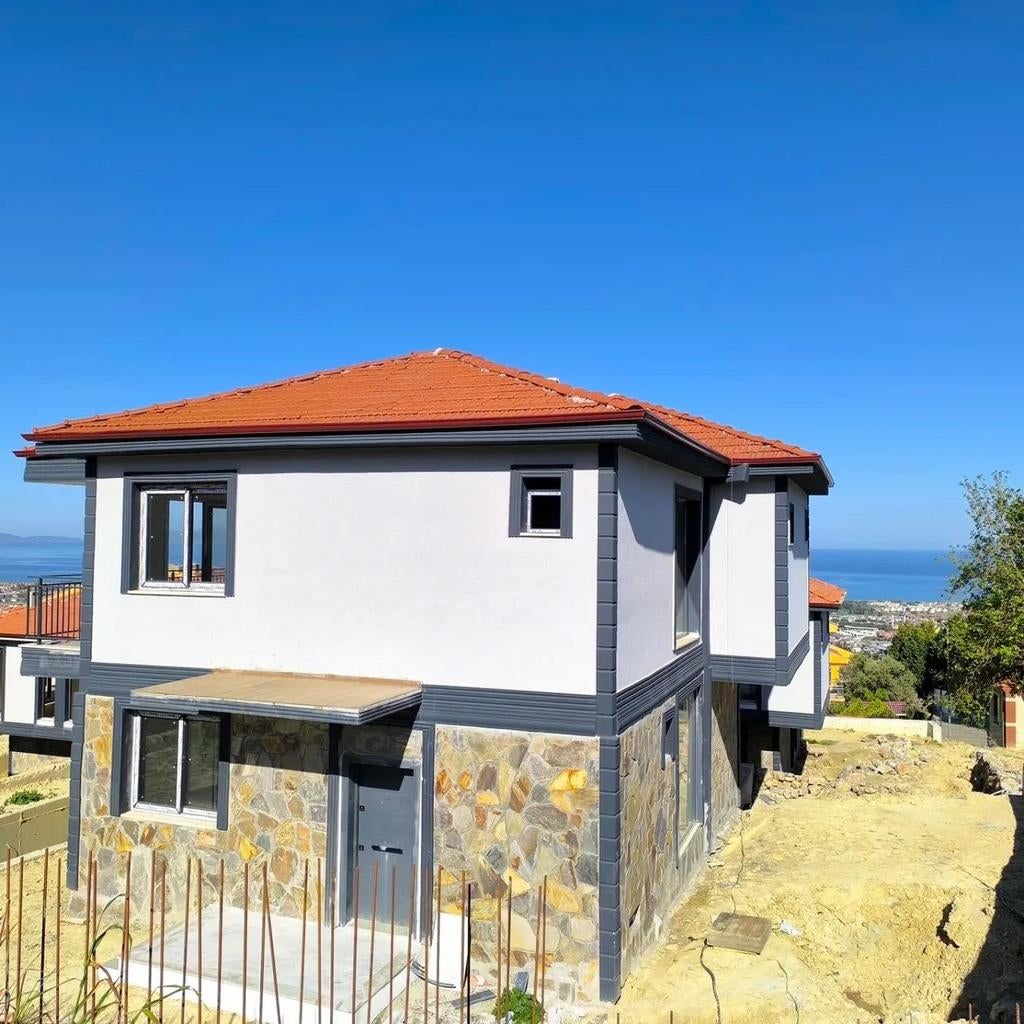 • Kuşadası Soğucak – Villa 4+1 à vendre avec vue sur la mer, Immo, 180 m², Ville, Maison d'habitation, 4 pièces