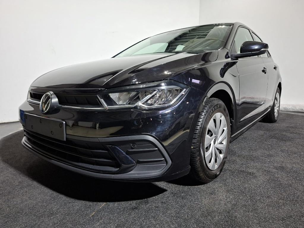 volkswagen polo / automaat/navi/carplay, Auto's, Stof, Zwart, Bedrijf, 5 deurs